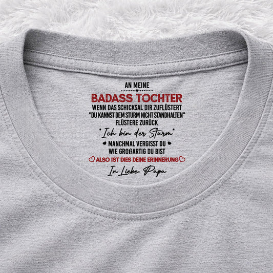 Ich bin der Sturm – Personalisiertes T-Shirt mit Innenhalsdruck